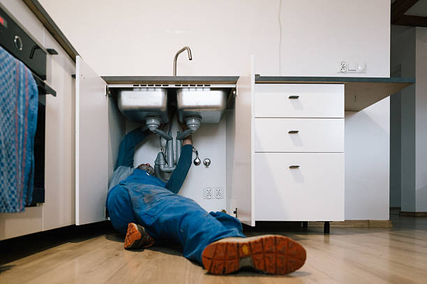 Professional Drain Cleaning technician working in Stewartville, AL